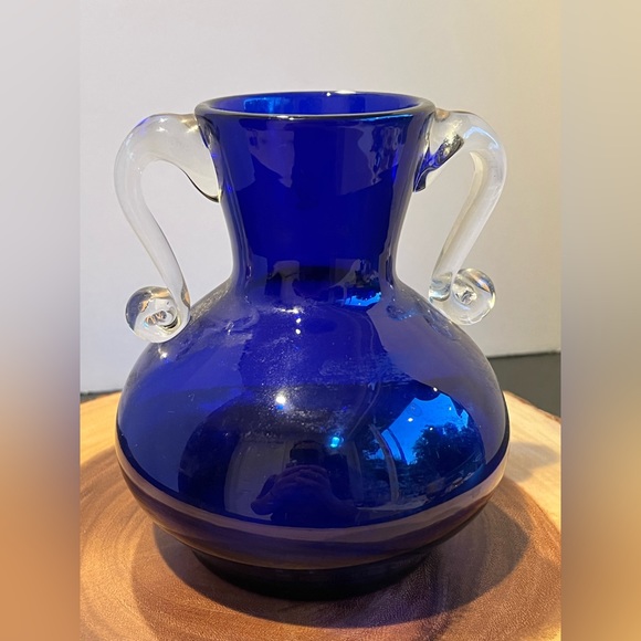 Vintage Handmade in Poland Vase by Wanda Imported. Covalt Blue, Clear Handles - Picture 7 of 8